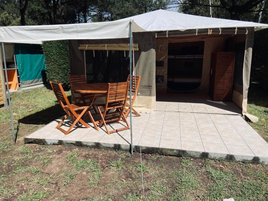 Camping Les Maraises Saint-Martin-de-Re Exterior photo