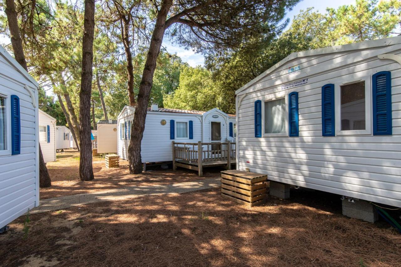Camping Les Maraises Saint-Martin-de-Re Exterior photo